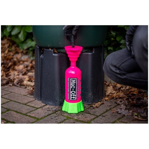 Muc-Off Silicone Funnel - Image 3